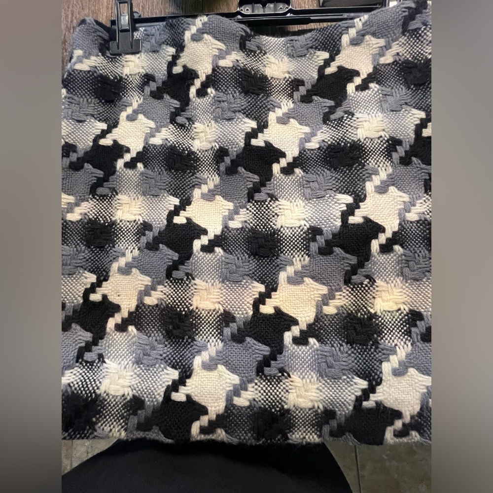 J.Crew Grey- Black & Cream- mini skirt size 6 dry clean already 👌
